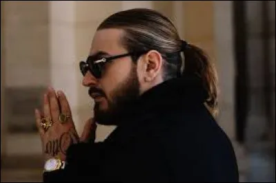 Quel groupe de rock Sch cite-t-il dans son couplet ?