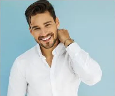 Qui a chanté "Je suis un homme" ?