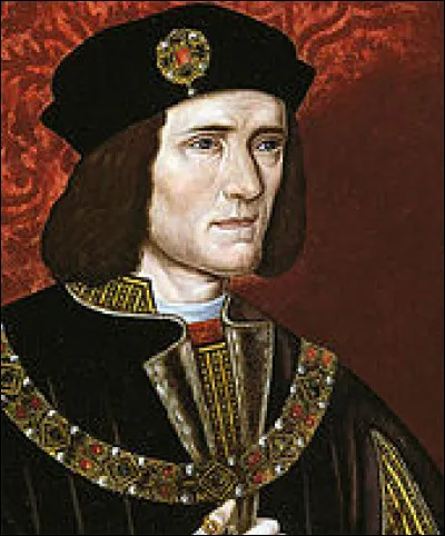 C'est la fin de la guerre des Deux-Roses : la bataille, le 22 août 1485, voit la victoire du parti Lancastre, dont le chef, Henri, comte de Richmond, devient par la suite le premier roi de la maison Tudor. Richard III, dernier roi de la maison d'York, est tué. La bataille est considérée comme un moment-clé de l'histoire anglaise en marquant la fin de la dynastie Plantagenêt.