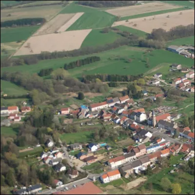 Habitants d'un petit village lorrain....