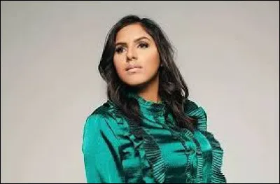 Dans quel titre se livre-t-elle ?