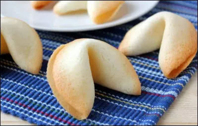 Que dit le papier dans le biscuit chinois que Teddy a pass&eacute; &agrave; Nate ?