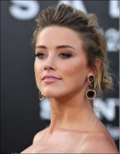 Son nom est Head, quel est son prénom ?