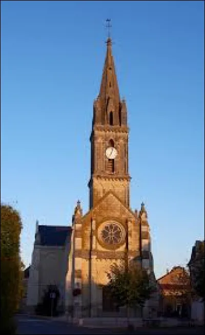 Voici l'&eacute;glise Saint-Hilaire de Pas-de-Jeu. Commune n&eacute;o-aquitaine, dans l'arrondissement de Bressuire, elle se situe dans le d&eacute;partement ...