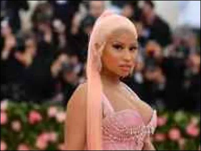 Connais-tu cette femme ?