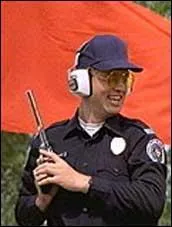 Maniaque de la gchette mais brave, ce personnage se nomme :