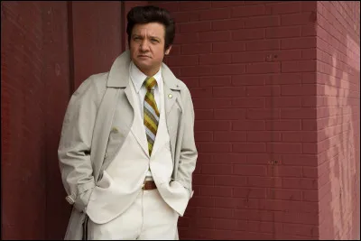 Quel est le personnage interprété par Jeremy Renner ?