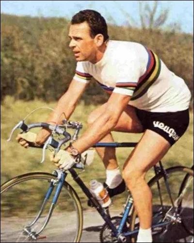 Il a égalé le record du précédent, avec trois titres obtenus en 1949, 1956 et 1957 ? Quel est ce cycliste belge ?
