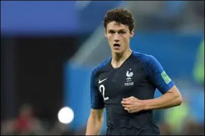 Benjamin Pavard est :