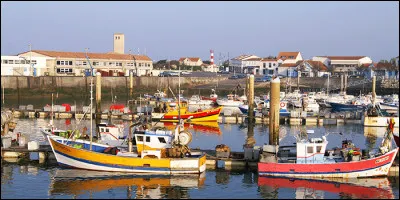 Dans quelle commune ce port de pêche est-il situé ?