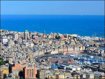 Revenons en Italie, dans ce grand port, capitale de la Ligurie ...