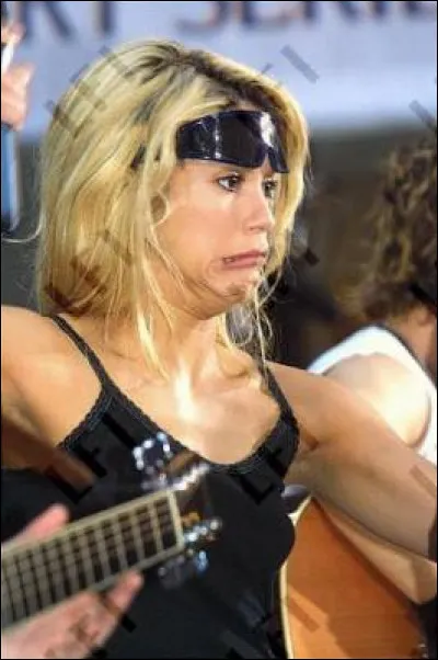 Quelle est la nationalité de Shakira ?