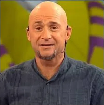 Comment s'appelle ce célèbre animateur ?