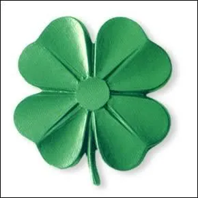 Le trfle est le symbole de l'Irlande. Mais il n'est pas son emblme officiel. Celui-ci est :