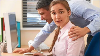 Est-ce que la personne est tactile ? Exemple : "vous mets une main sur l'épaule en vous souriant".