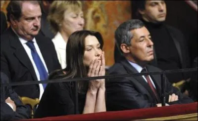 Comment Ccilia a-t-elle baptise la garde rapproche (Charon, Solly, Louvrier... ) de son ex mari ?