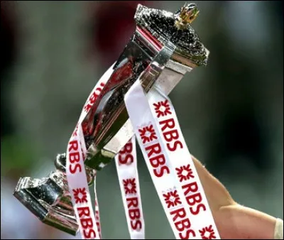 La gravité est plus faible sur la lune que sur la terre. De combien de fois ?