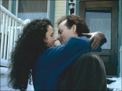 Mme si ce n'est pas explicite, on peut supposer que pour que la maldiction s'arrete Phil devait :