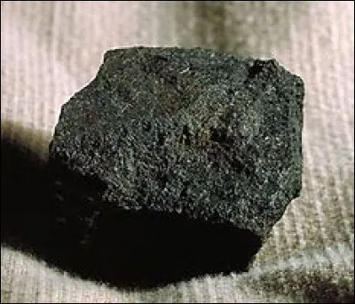 Quelle est cette roche carbonée correspondant à une qualité de charbon ?
