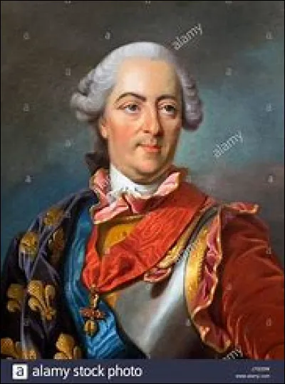 Louis XV est-il le petit-fils de louis XIV ?