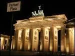 Voyages. Dans quelle capitale europenne trouve-t-on ce monument. La porte de Brandebourg.