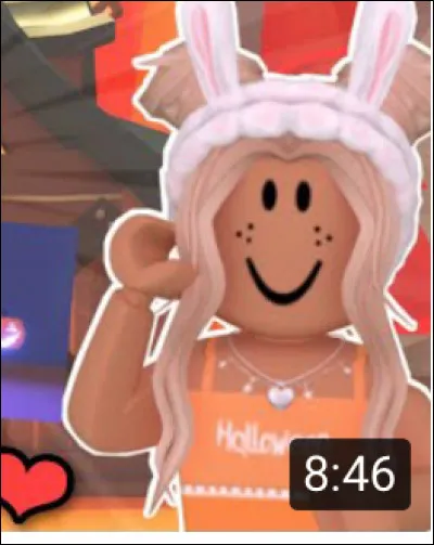 Dans ses vidéos, à quoi joue-t-elle ?