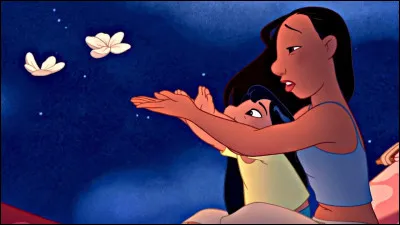 Quel voeu fait Lilo lorsqu'elle aperçoit "l'étoile filante" de sa fenêtre ?
