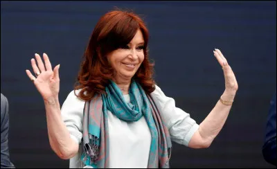 Cristina Fernández de Kirchner.
Période : 2007 à 2015 puis vice-présidente depuis le 10 décembre 2019.
Parti politique : Le Parti Justicialiste.
Tendance : péronisme - conservatisme - syncrétisme - concept de troisième voie.