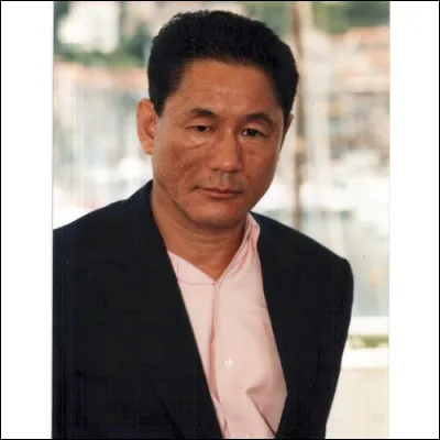 Réalisateur, acteur, scénariste, peintre, animateur télé, poète, créateur de jeux vidéos, et j'en oublie, un pur génie !