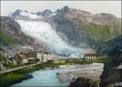 Donnez moi le seul drapeau qui représente un état traversé par le Yukon.
