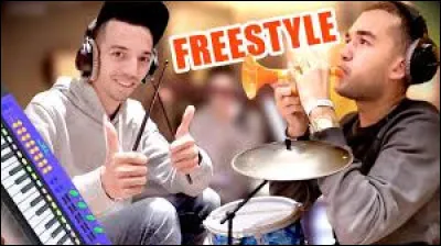 À quel âge Bigflo et Oli ont-ils pratiqué un instrument de musique ?