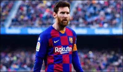 Lionel Messi est un footballeur brésilien.
