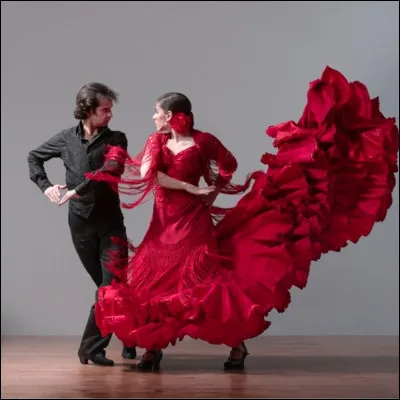 Quel groupe de musique espagnole a &eacute;t&eacute; fond&eacute; par deux familles, les Reyes et les Baliardo ?