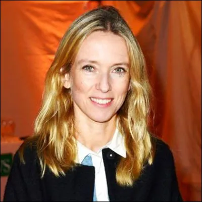 Quelle famille m&eacute;diatique compte dans ses rangs un homme de t&eacute;l&eacute;vision pr&eacute;nomm&eacute; Jean et une actrice pr&eacute;nomm&eacute;e L&eacute;a ?