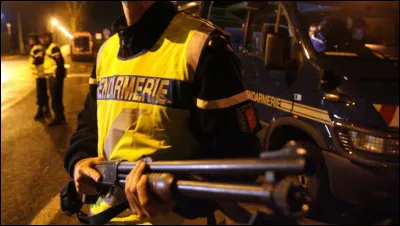 Dans le cas où des malfaiteurs dangereux cherchent à fuir, les autorités peuvent mettre en place un plan Épervier, comme en métropole. Mais à la Réunion, c'est un autre nom, lequel ?