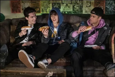 D'après Julie, depuis quand les garçons sont-ils décédés ?