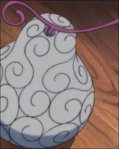 Je suis aussi un fruit du Démon de type Paramecia qui fut mangé par Don Quichotte Doflamingo. Qui suis-je ?