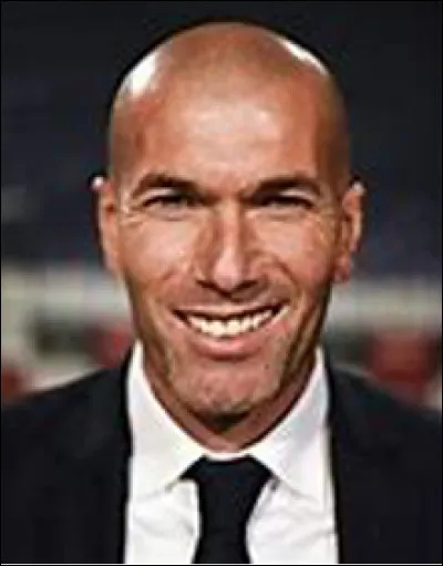 Son nom est Zidane, mais quel est le prénom de ce footballeur international français devenu entraineur ?