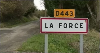 Oui, j'aime bien "Star Wars", que voulez-vous ? Cette ville est-elle réelle, chers padawans ?