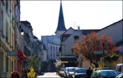 Dans quel département se trouve la ville de Châtillon ?