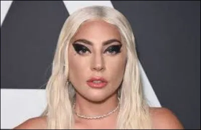 Bon, je vais arrêter de donner des indices : qui est-ce ?