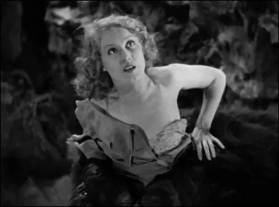 Dans quel film de 1933 voit-on Fay Wray ainsi ?