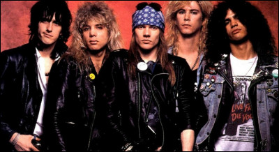 "November Rain" est une chanson interprétée par le groupe Guns N' Roses.