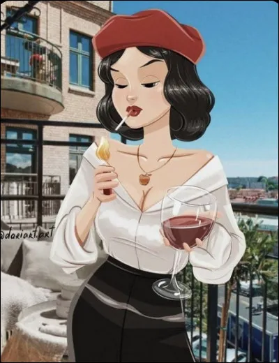 La femme qui a un verre de vin dans sa main est en réalité :