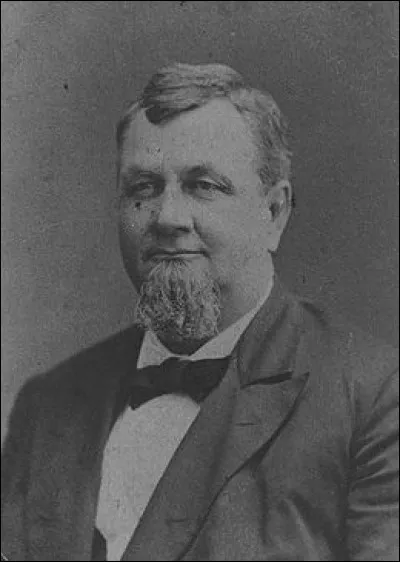 Son nom est Hotchkiss, quel est le prénom de ce fondateur en 1903 de sa marque automobile ?