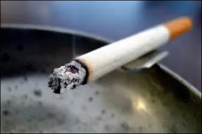 La cigarette tue :