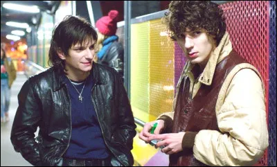 Ils sont français, ils s'appellent Thomas Bangalter et Guy-Manuel de Holmo-Cristo, peut-être que leur nom ne vous dit rien, pourtant ils ont fait un véritable tabac dans le monde entier !