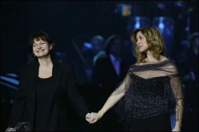 Malheureusement l'une des deux n'est plus là et une voix merveilleuse s'en est allée !