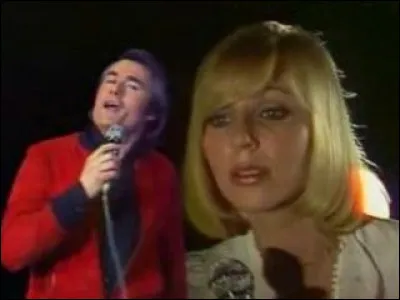 Allez, on se calme et on remonte encore plus dans le temps, c'est l'heure du slow !