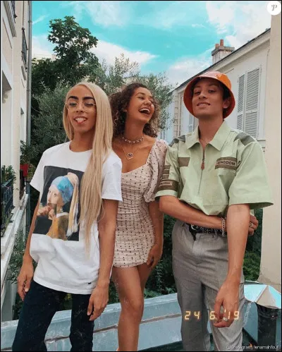 Comment s'appelle sa meilleure amie ?